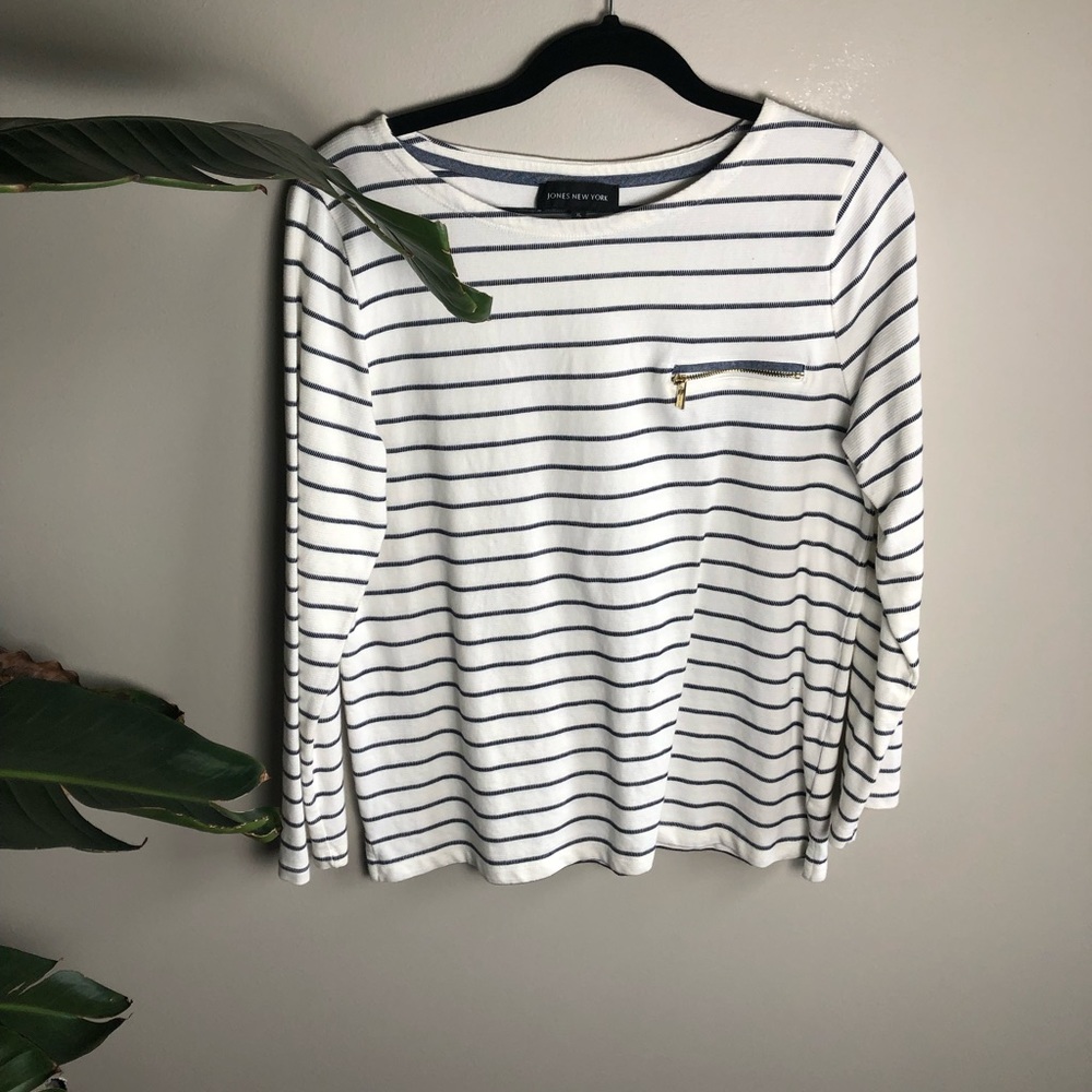 Cute Jones New York top